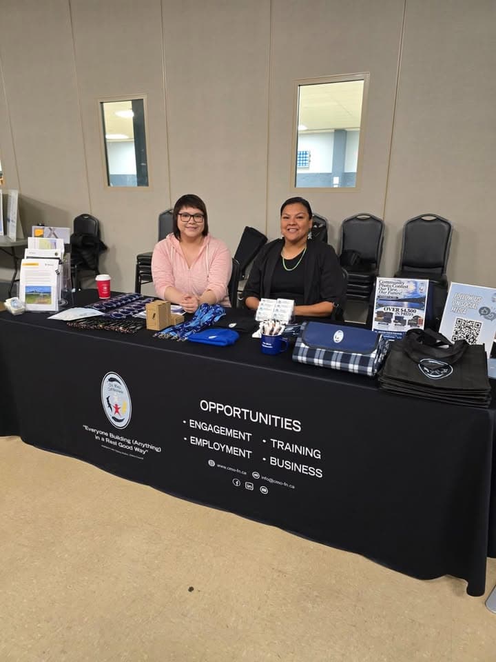 Come say boozhoo to Heather & Sonya today until 3:30 PM at the FWFN Community Centre!
